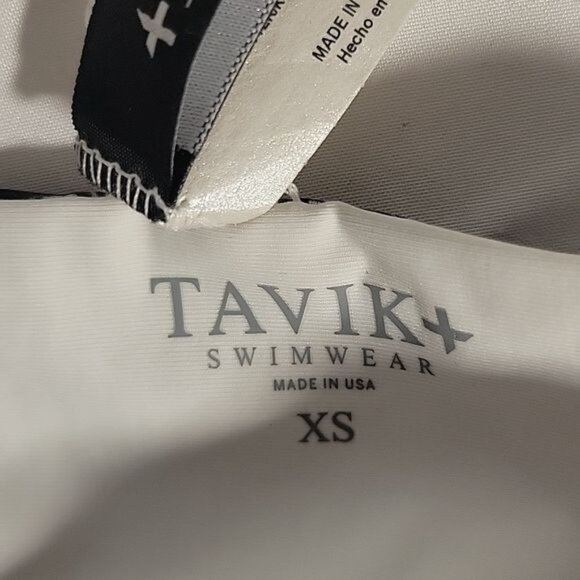 Revolve Tavik | Mirage Fern Bandeau Ditsy Floral Swim Top XS black/white - Picture 5 of 8